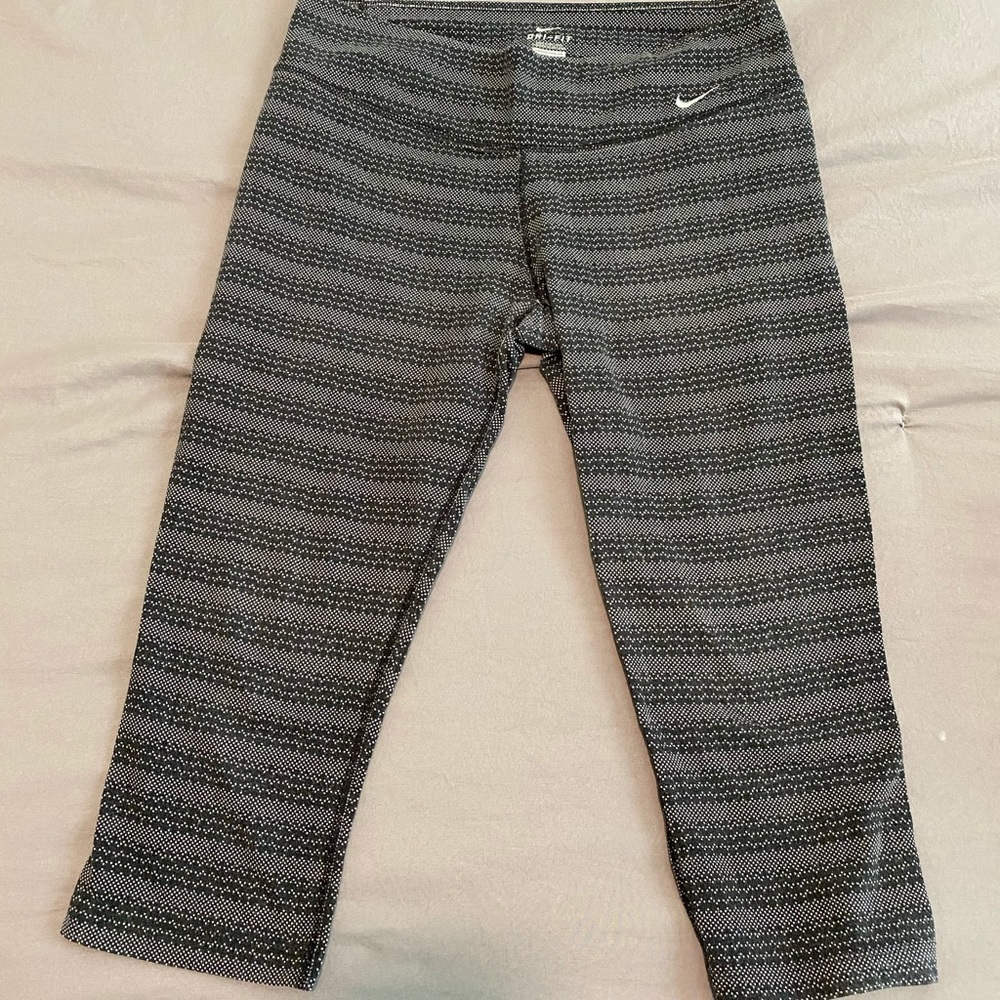 Nike leggings